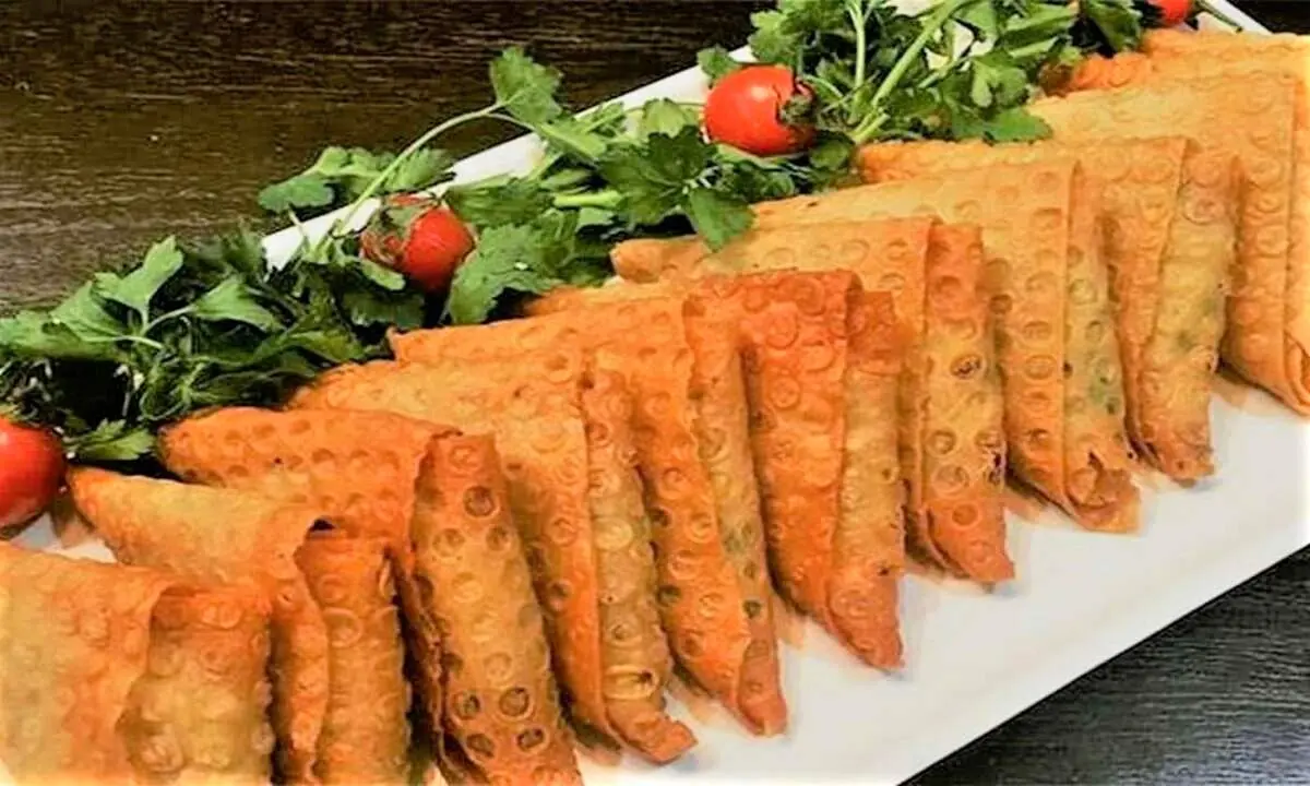 دستور پخت سمبوسه سیب زمینی