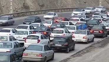 ترافیک نیمه سنگین در جاده کرج - چالوس