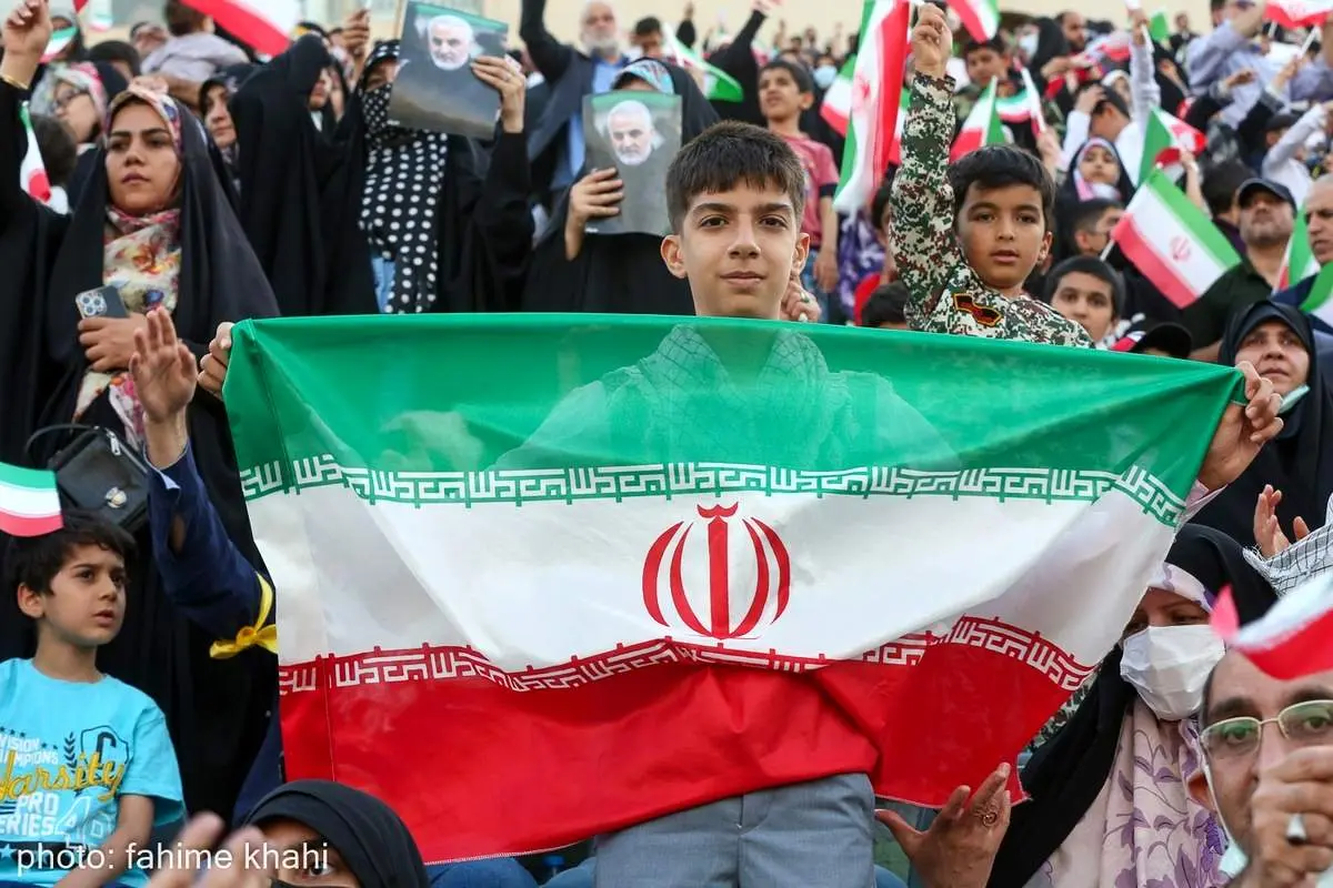 اجتماع بزرگ سلام فرمانده در ورزشگاه آزادی