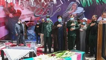 حضور رئیس جمهور در مراسم تشییع شهدای گمنام + فیلم