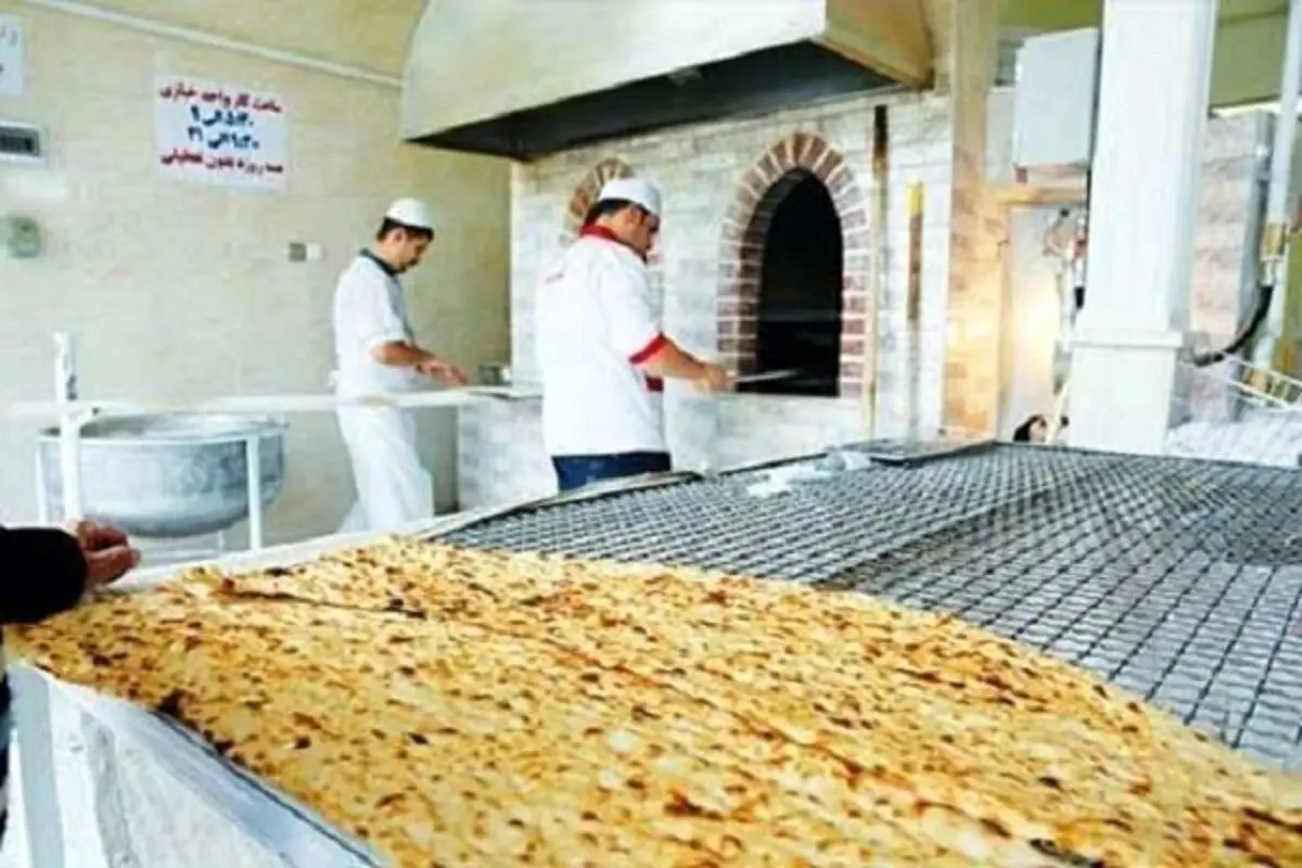 فروش نان سنگک با قیمت ۱۰ هزار تومان! | نانوایی‌ها با این ترفند نان را گران کردند