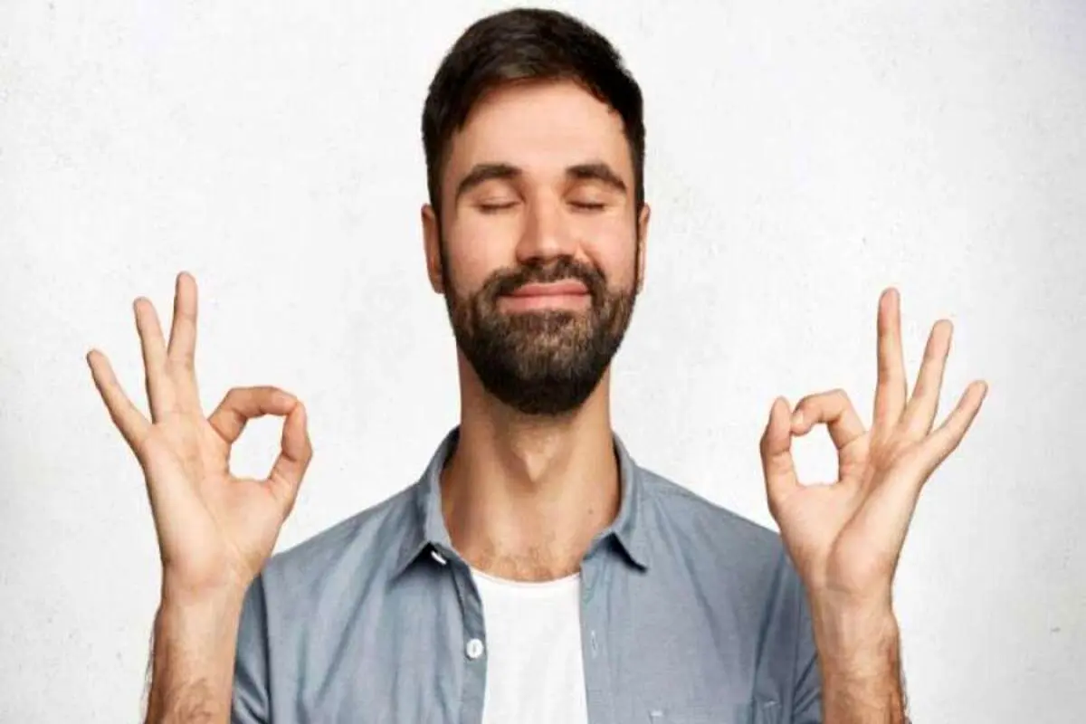 مثبت اندیشی افراطی چه تأثیری بر زندگی ما میگذارد؟