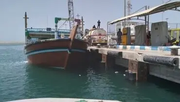 توقیف یک فروند شناور حامل سوخت قاچاق در جزیره قشم