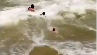 نجات جان سه نفر از غرق شدن در زاینده رود+فیلم