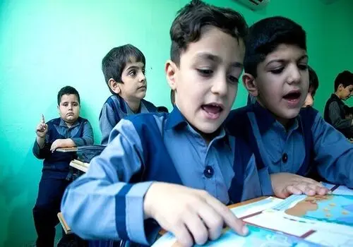 مدارس این شهر فردا تعطیل است