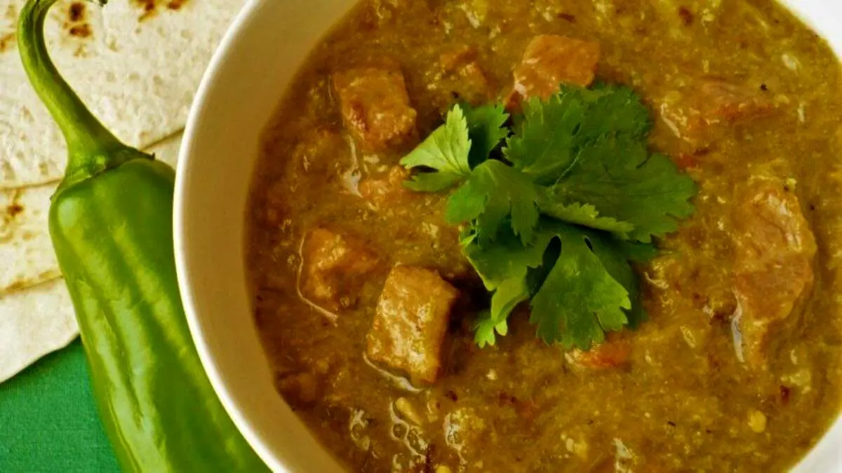 آموزش طرز پخت خورش پسته کرمانی