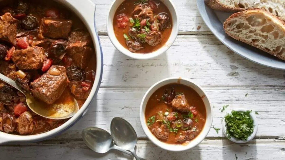 خورش به آلو غذای سنتی کرمان