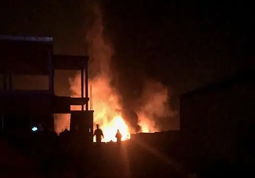 فیلم حضور مشکوک یک خودروی انگلیسی در لحظه ورود حاج قاسم به فرودگاه بغداد