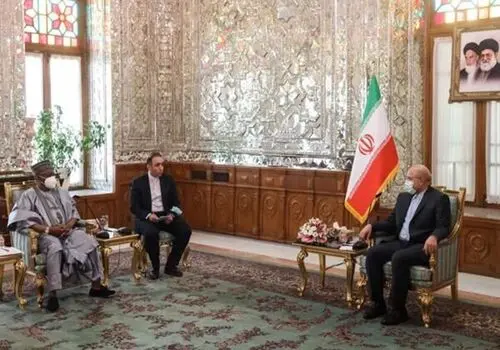 قالیباف با ۴۴۷ هزار رأی راهی مجلس شد