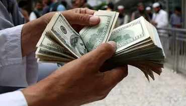 قیمت ارز در ۲۲ خرداد ۱۴۰۱/ دلار ۲۷ هزار و ۷ تومان است