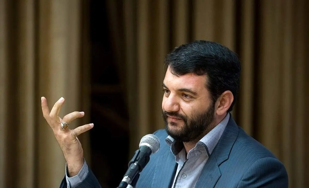 واکنش رسانه نزدیک به احمدینژاد به استعفای عبدالملکی، وزیر کار