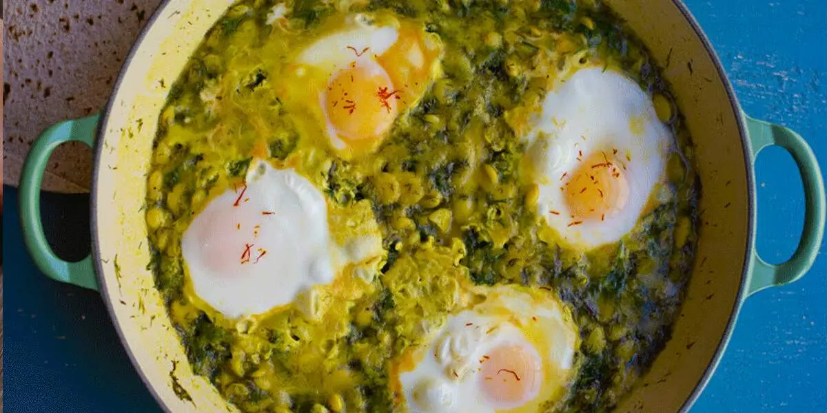 طرز تهیه باقلا قاتق گیلانی با باقالی تازه و شوید خشک