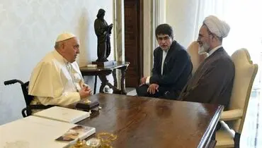 دیدار آیت الله اعرافی با پاپ فرانسیس در واتیکان