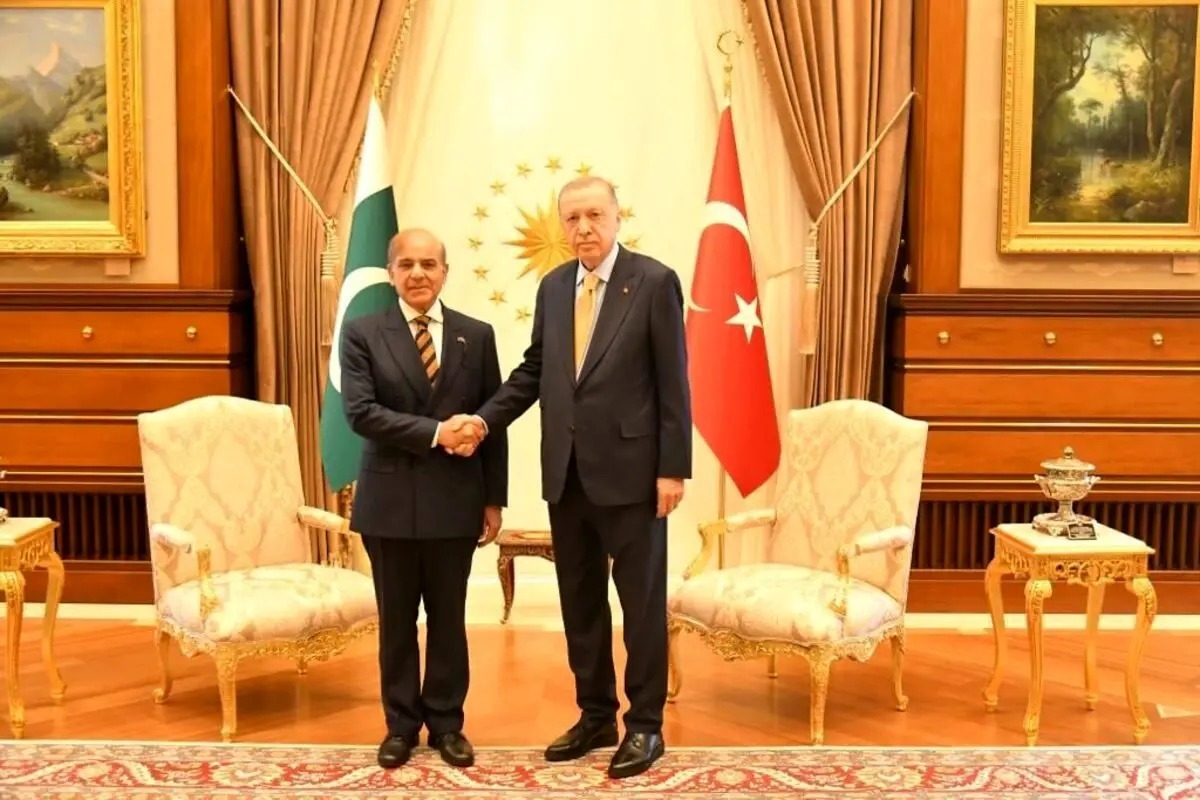 پاکستان و ترکیه ۶ تفاهم‌نامه امضا کردند