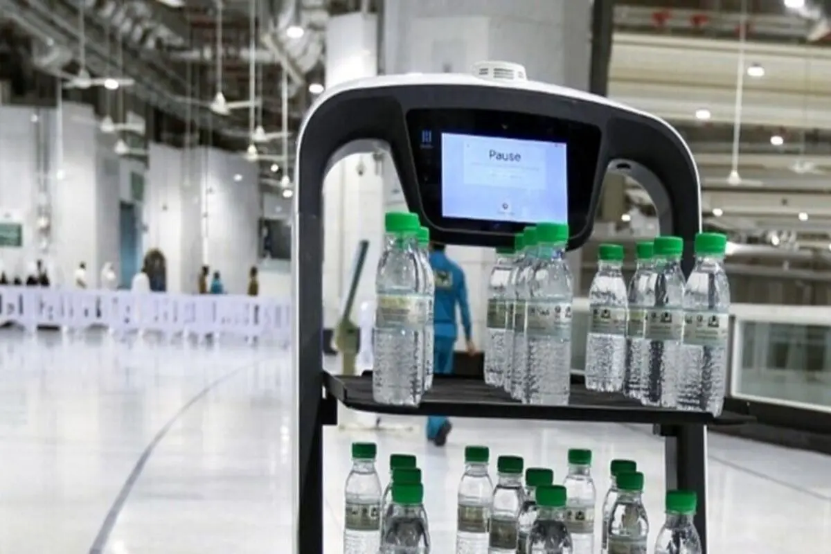 عربستان قراردادن آب زمزم در چمدان مسافران را ممنوع کرد
