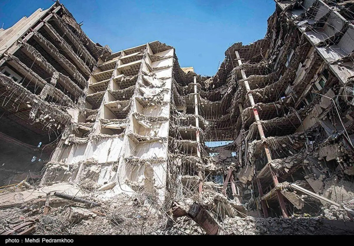 استاندار خوزستان: روابط ناسالمی پشت پرده ساخت ‌متروپل بود/ نبود نظارت‌ جان هموطنان را به خطر انداخت