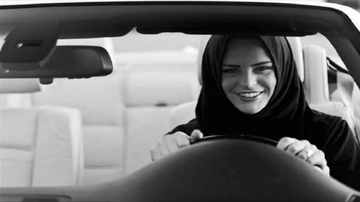 زنان بهتر از مردان رانندگی می کنند