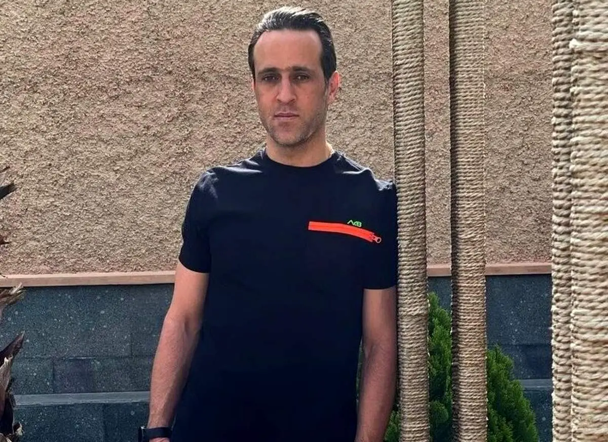 اولین واکنش علی کریمی به شایعه مهاجرتش/ استوری جادوگر از کسی که جنجال مهاجرتی را رقم زد