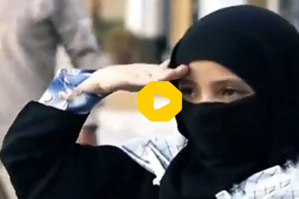 بازخوانی « سلام فرمانده » در باکو به زبان ترکی+فیلم