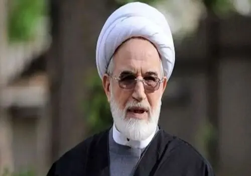مهدی کروبی در بیمارستان بستری شد