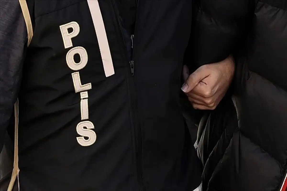 پلیس ترکیه یک ایرانی را با بیش از ۱ کیلو تریاک در معده‌اش بازداشت کرد