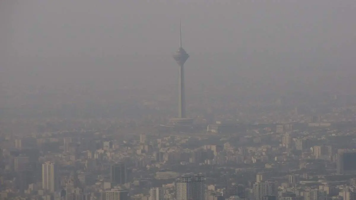 پیرهادی: رسیدگی به آلودگی هوا از وظایف شهرداری‌ها نیست