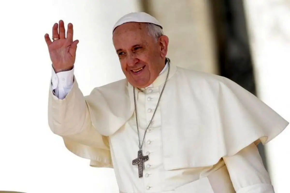 پاپ فرانسیس نه سرطان دارد نه استعفا می دهد!