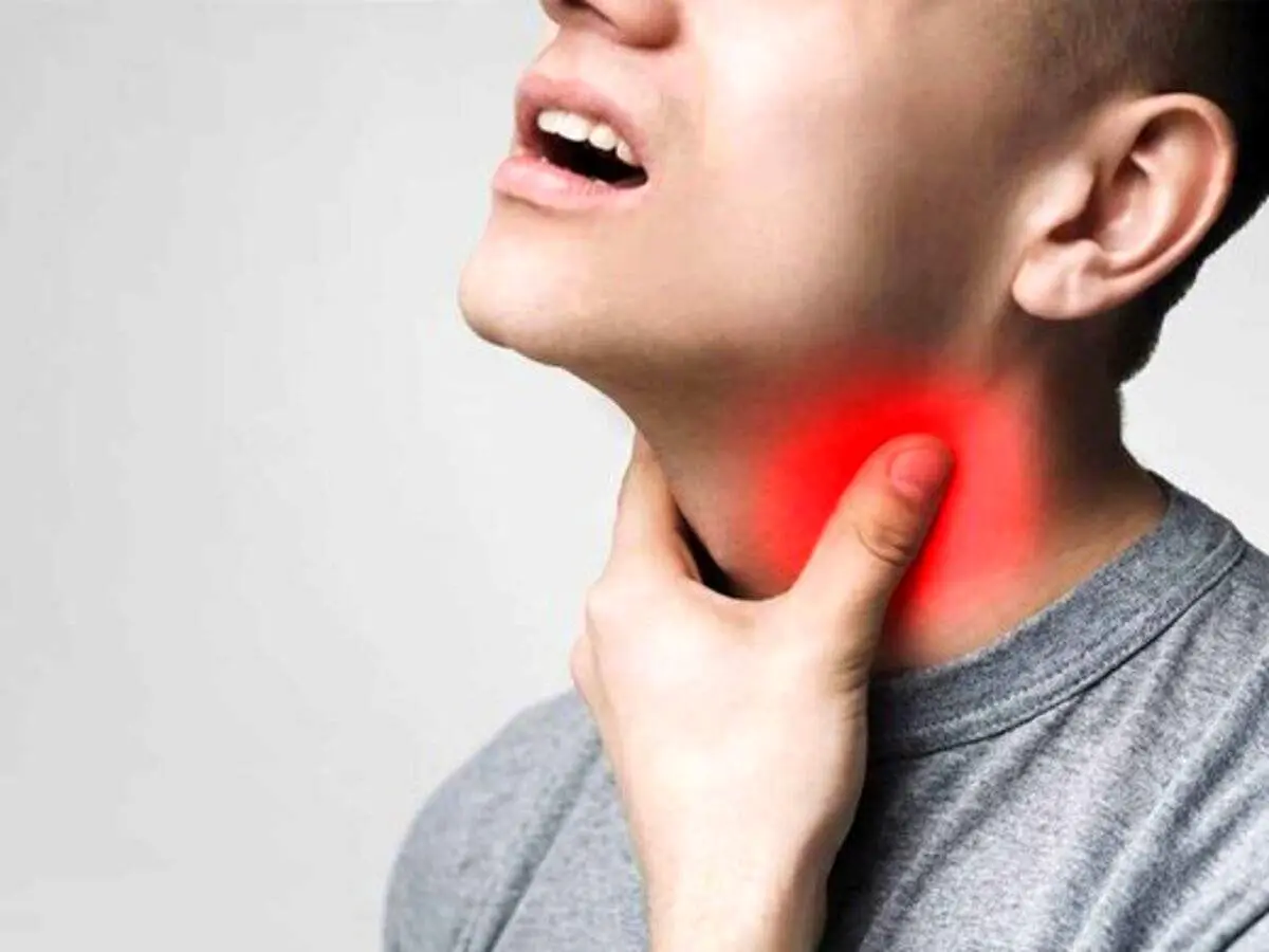 اگر احساس گیر کردن غذا در گلو را داشته باشیم چه کار کنیم؟