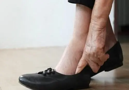 این ۷ علامت نشان دهنده لخته شدن خون است