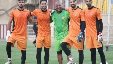تمرینات متفاوت مربی دروازه‌بان‌های پرسپولیس