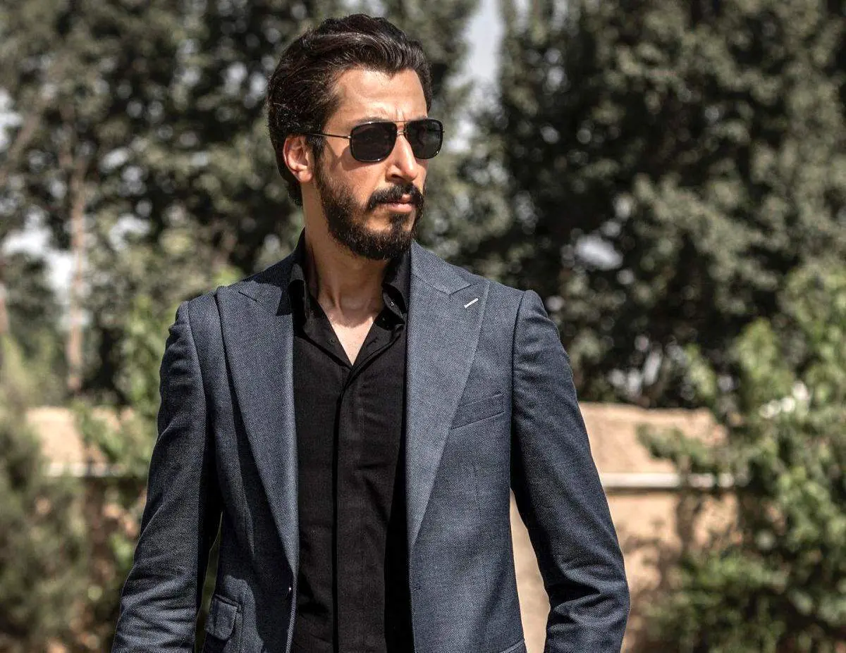 بغض بهرام افشاری مقابل ایرج طهماسب؛ یک خاطره زیبا و احساسی+ فیلم