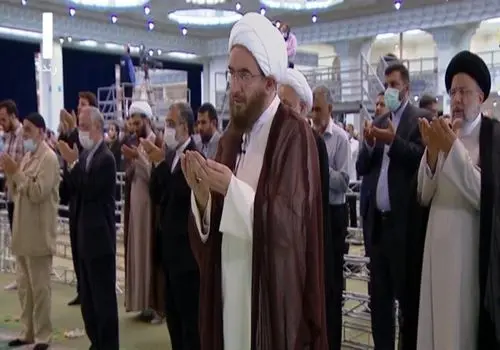 نماز عید قربان در دانشگاه تهران اقامه شد 