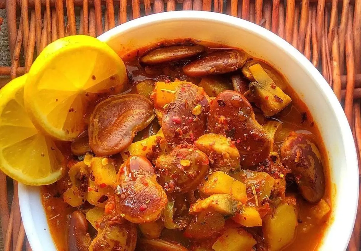 طرز تهیه خوراک لوبیا عروس (گیاهی) با قارچ