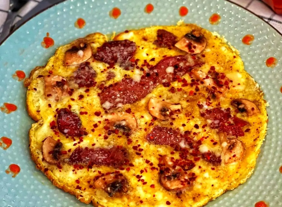 طرز تهیه املت بیکن با قارچ ساده و بسیار خوشمزه