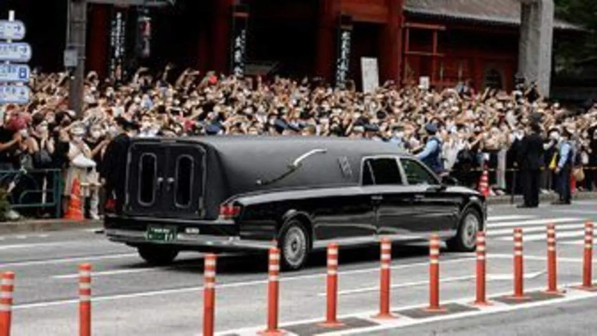 وداع مردم ژاپن با شینزو آبه