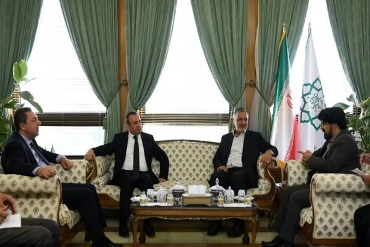 دیدار وزیر امور محلی و محیط‌زیست سوریه با شهردار تهران