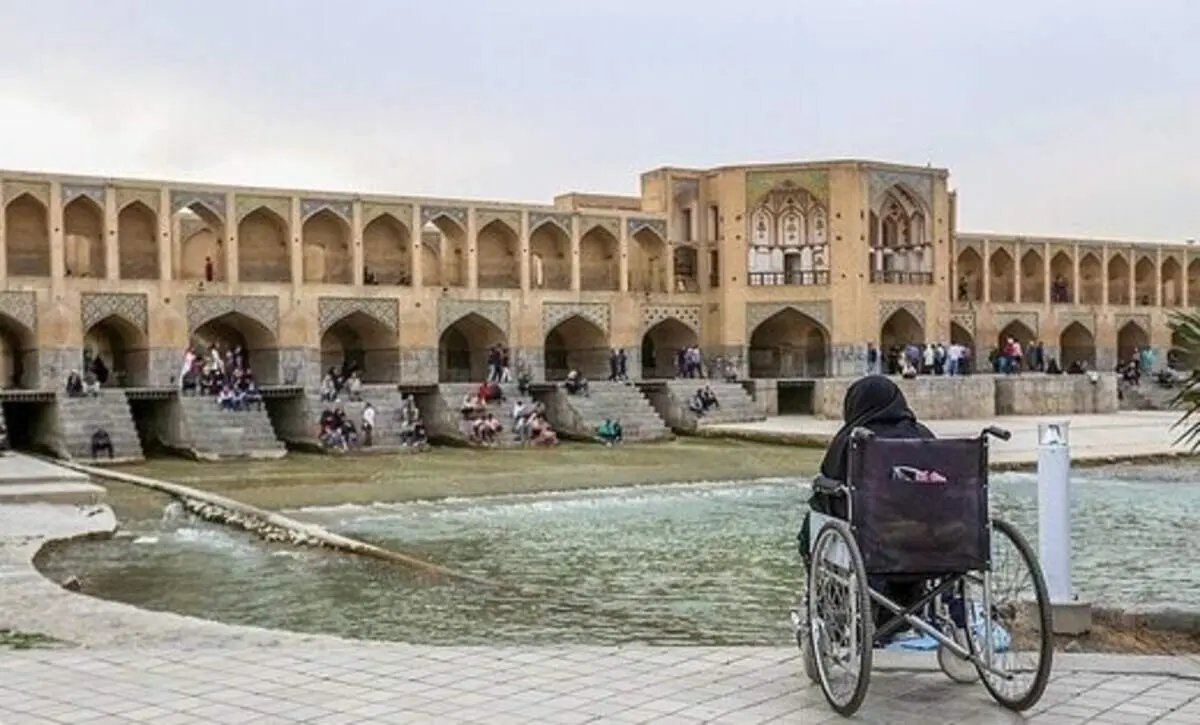 تهدید نماینده اصفهان : وزیر نیرو بداند ، ما نمی گذاریم طرح اجرا شود