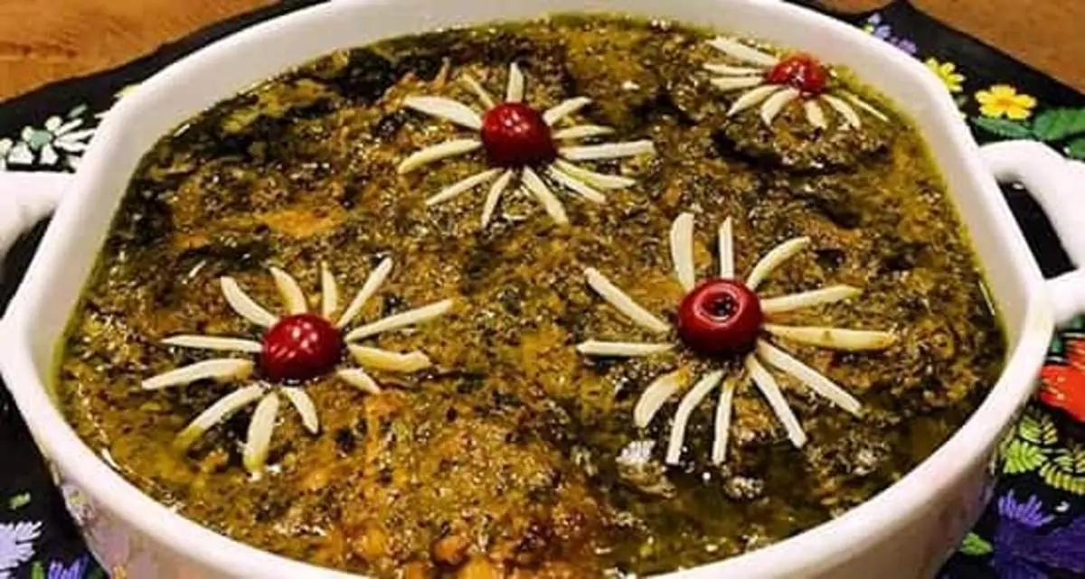 طلا کوله یکی از خورشهای محبوب گیلانیها