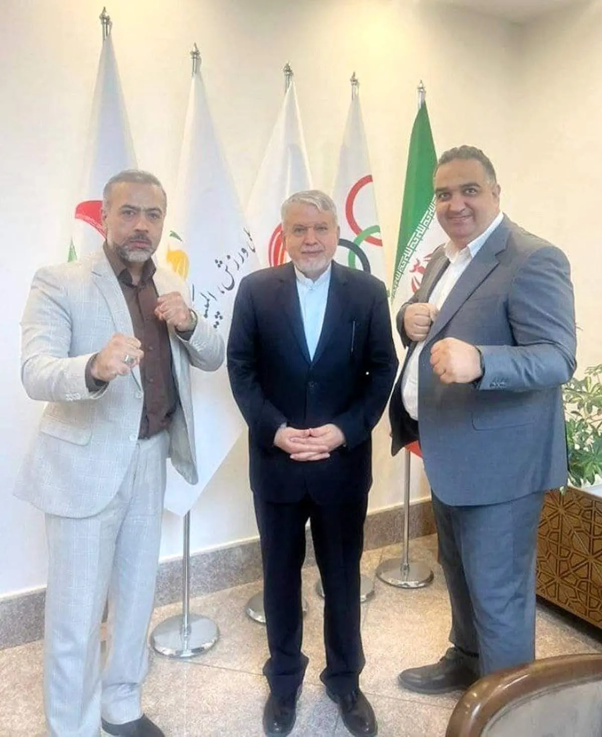 نشست روسای موی تای و ساواته با صالحی امیری