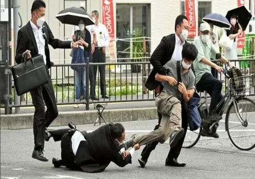 قاتل شینزو آبه به حبس ابد محکوم شد