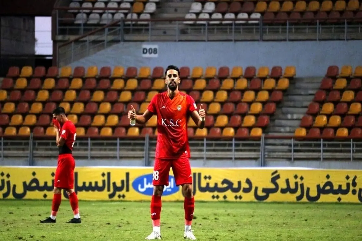 درخواست نجومی استقلال از فولاد برای انتقال رضاوند