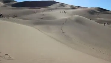 ثبت دمای ۷۳ درجه‌ در بیابان لوت