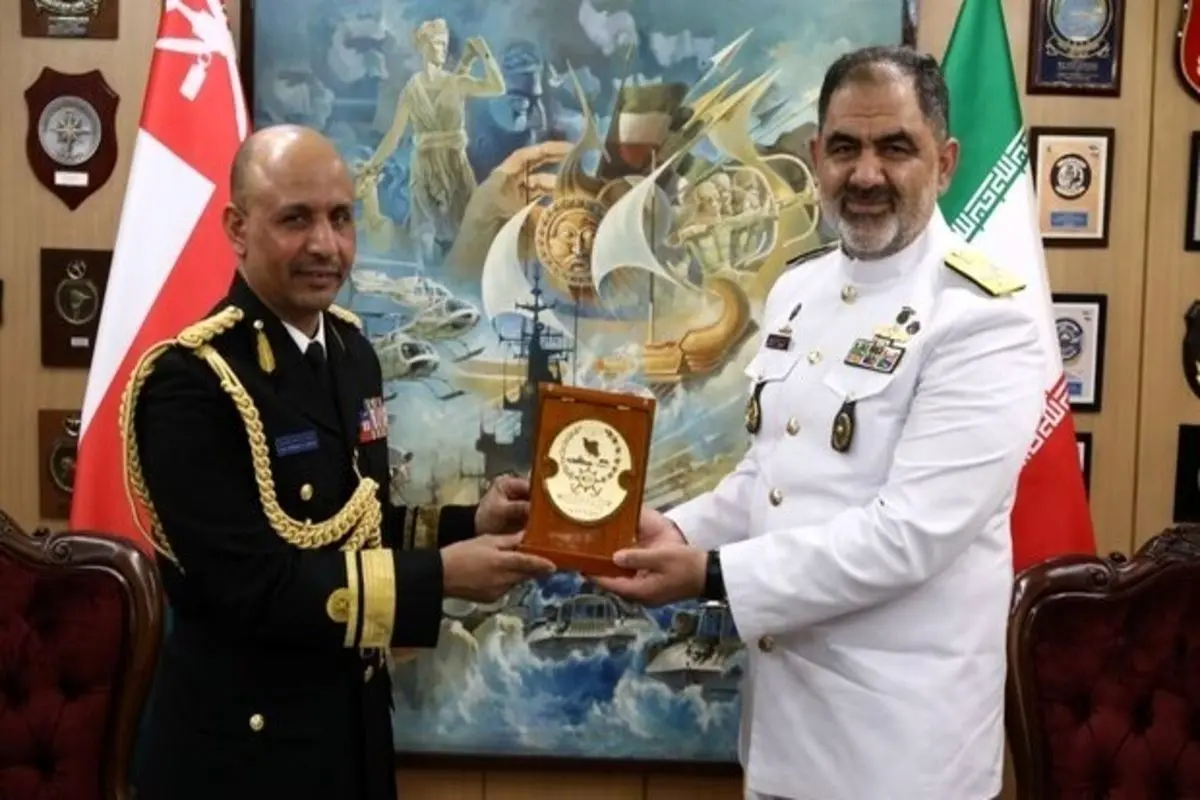 همکاری «نداجا» با نیروی دریایی عمان در زمینه اسکورت کشتی‌های تجاری
