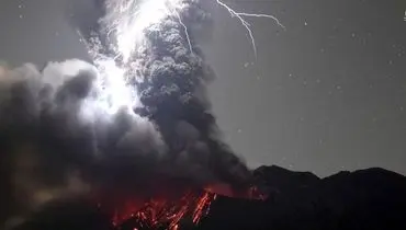 فوران آتشفشان نزدیک نیروگاه اتمی ژاپن + فیلم