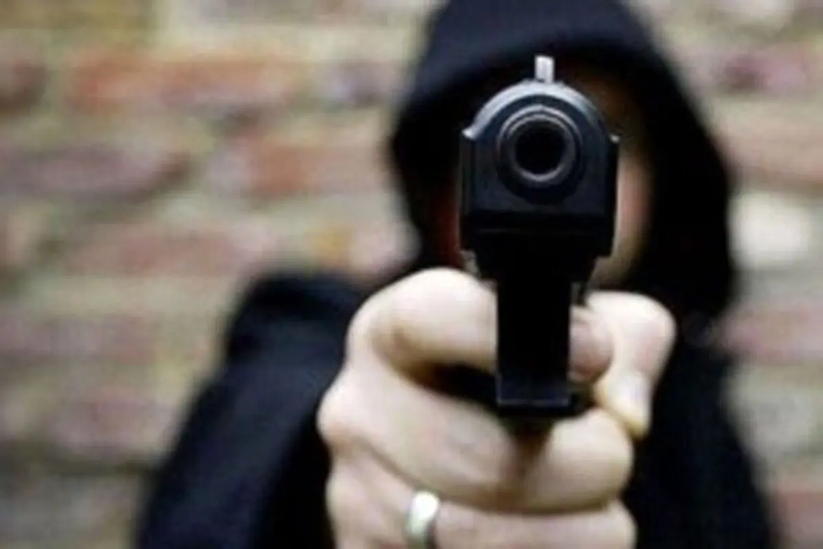 دزدی مسلحانه در ورامین با سلاح گرم از منزل مسکونی؛ سرقت ۳ میلیارد تومان+فیلم