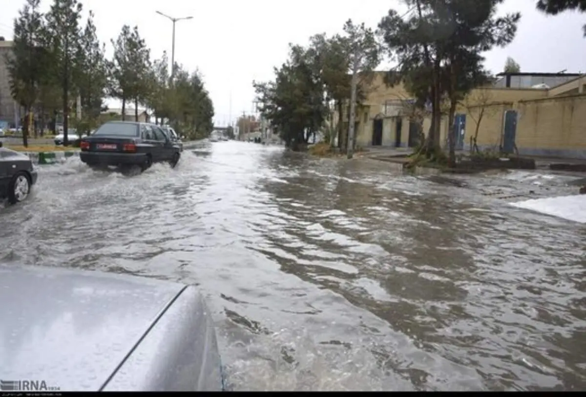 وضعیت بغرنج خیابان‌های زاهدان پس از باران شدید+فیلم