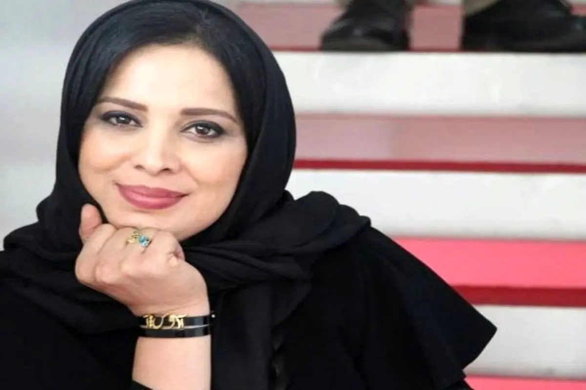 استایل شیک روشنک عجمیان در جشن حافظ+ عکس