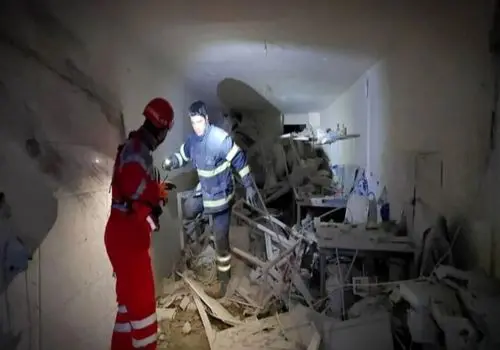  هنگام شنیدن صدای انفجار در فضای باز چه اقداماتی انجام دهیم؟