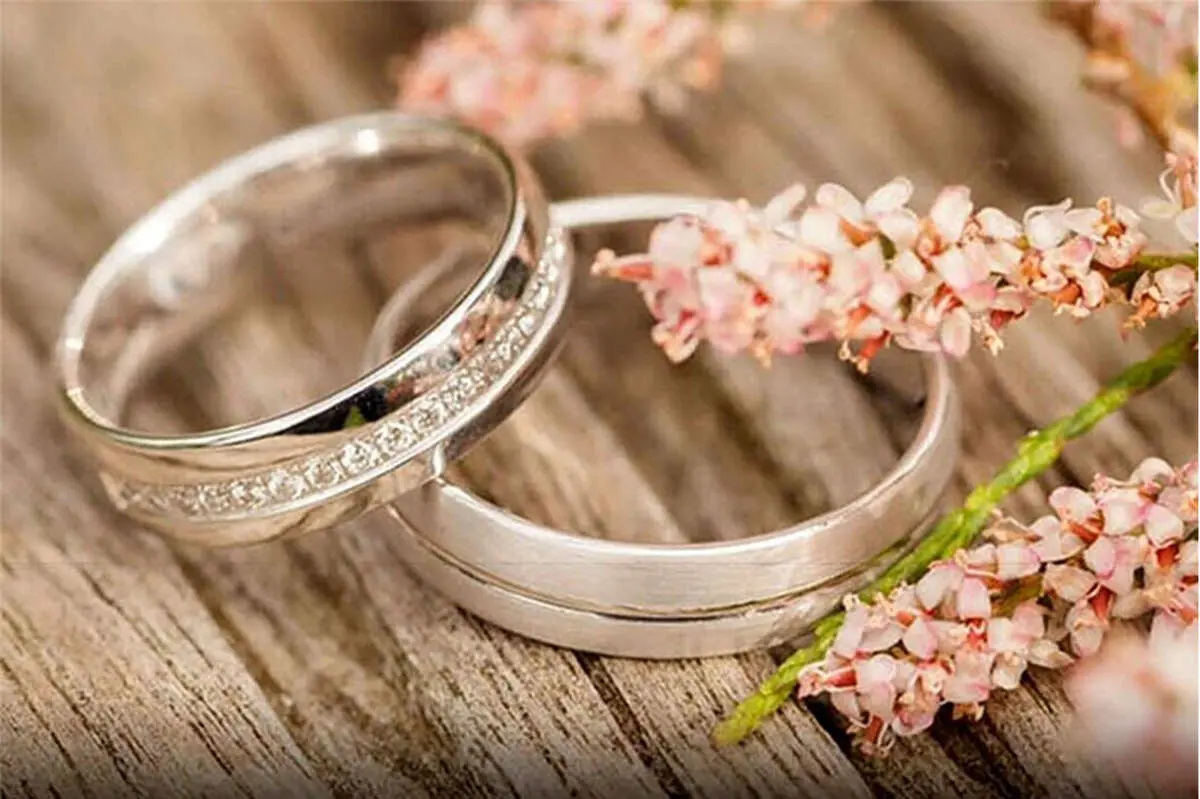 چرا ازدواج جوانان تا این حد به تاخیر افتاده است