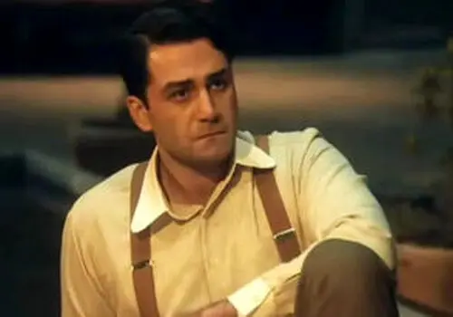 از پوستر جدید و بامزه بامداد خمار رونمایی شد